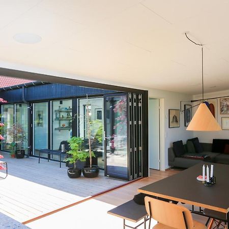 Вилла Modern Architecture Atrium House Копенгаген Экстерьер фото